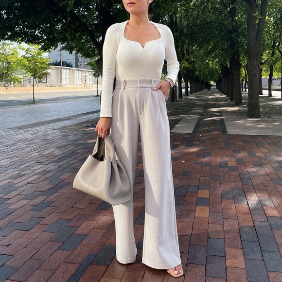 Abercrombie & Fitch Tops - Ponte bodysuit